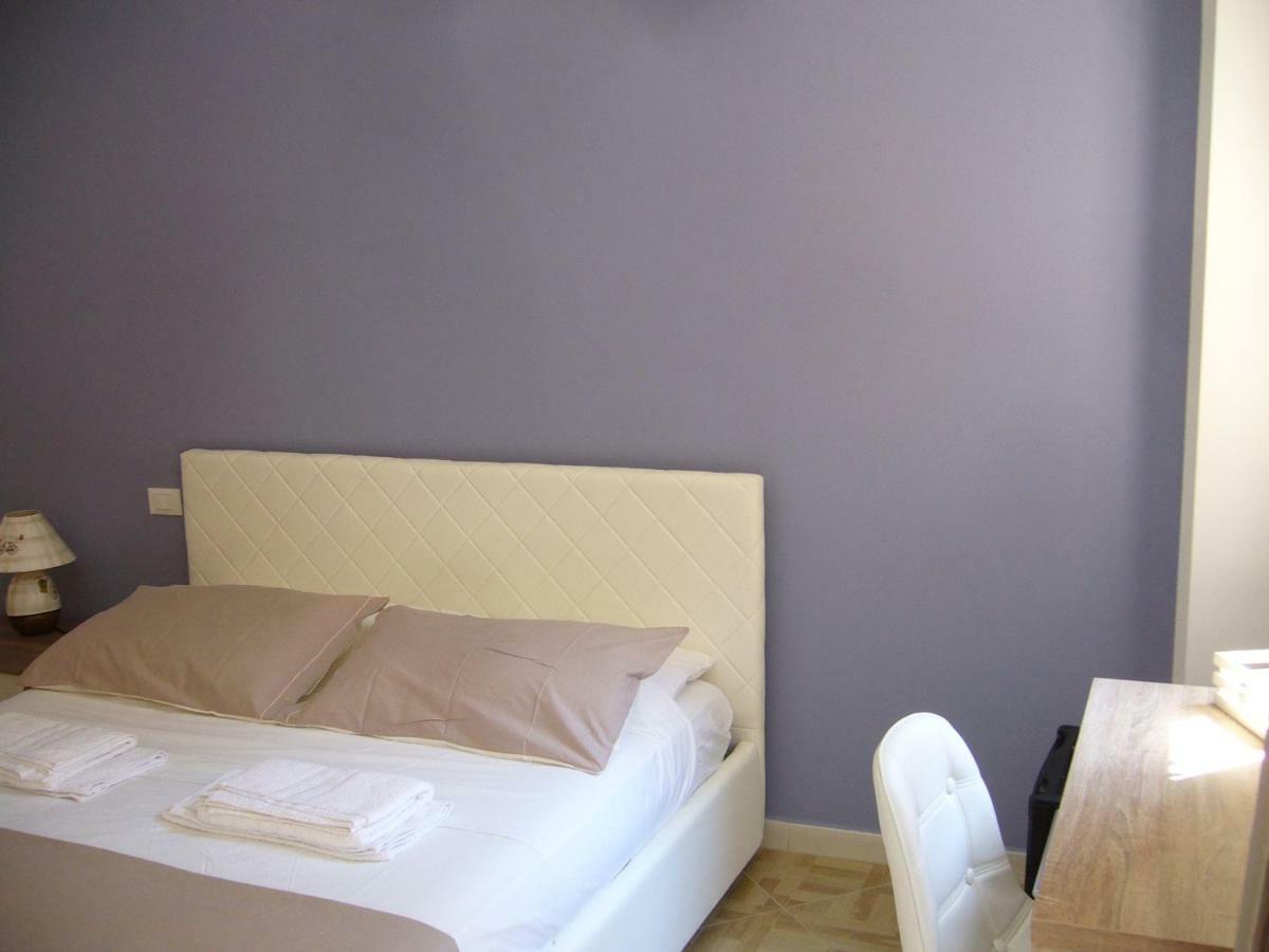 Casaleo Hotel Кампофеличе ди Рокела Екстериор снимка