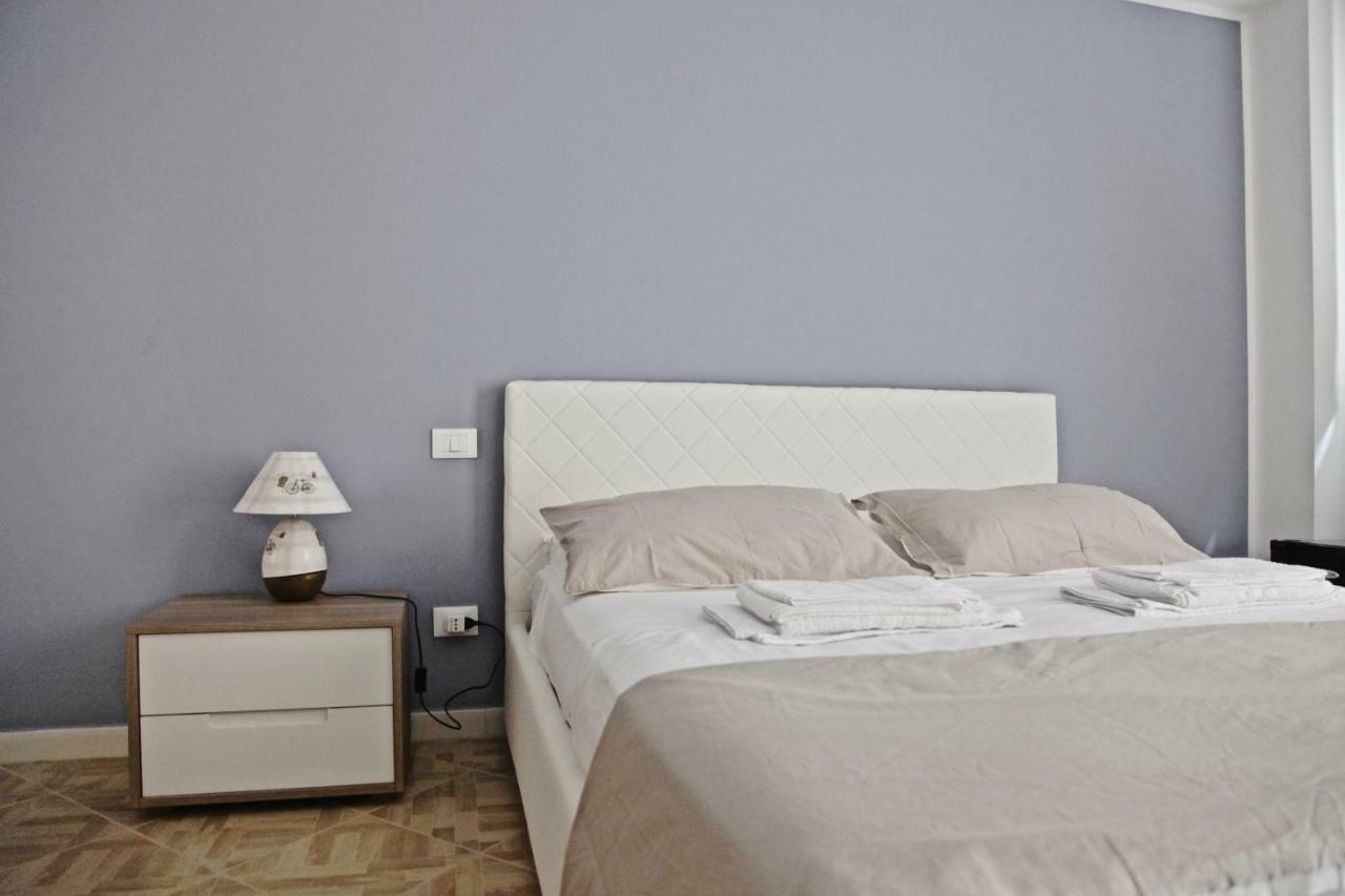 Casaleo Hotel Кампофеличе ди Рокела Екстериор снимка